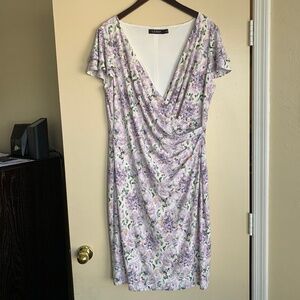 Lauren Ralph Lauren Lavender Floral Ruched MIDI Dress Sz.16 Black Label V- Neck